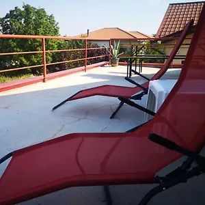 דירה Apartament Iulia, Voluntari